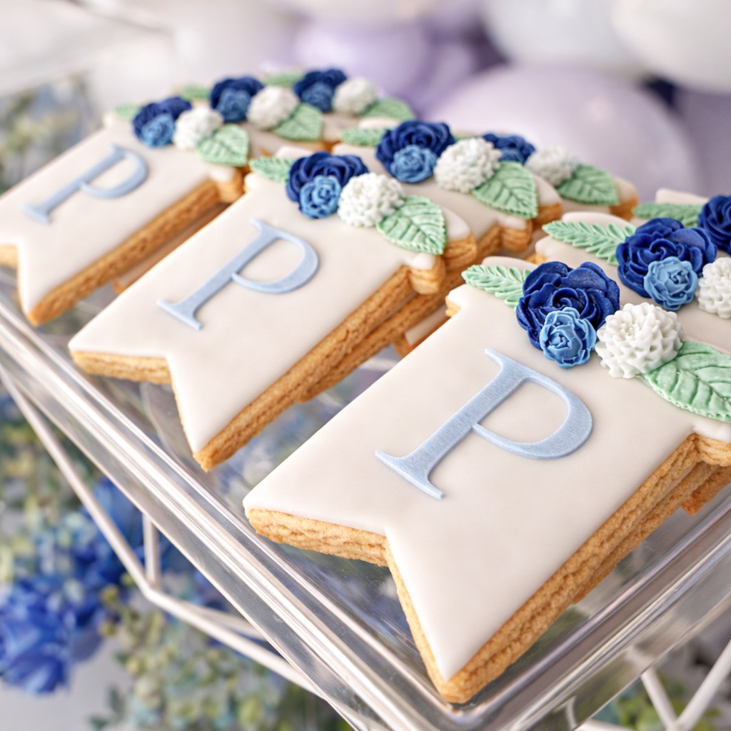 Galletas decoradas con inicial